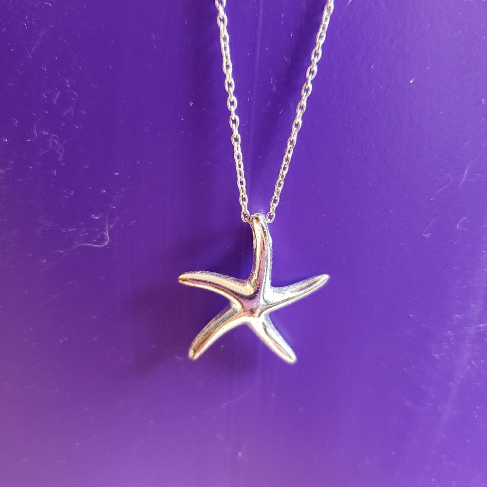 Starfish necklace